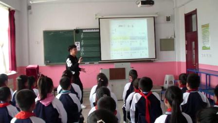 《小金鱼》课堂教学视频实录-辽海版小学音乐二年级下册