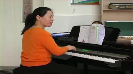 《小步舞曲》课堂教学视频实录-湘文艺版小学音乐三年级下册