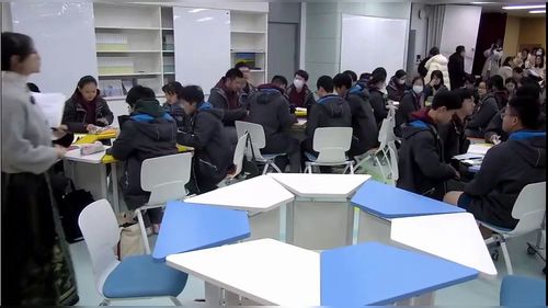 《百年孤独》部编版高中语文选择性必修二2025语文课堂教学展示活动研讨课视频