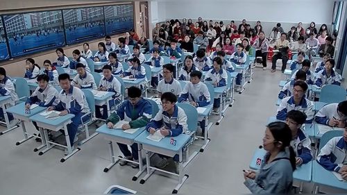 《Theme-based Vocabulary Revision：Sports and Fitness》初中英语学科中考备考研讨视频