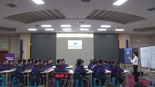 《法治与改革相互促进》部编版八下道德与法治2025优课视频