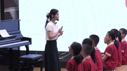 《光影中的红色回响》苏少版班级音乐2025中小学音乐课程新教材研训活动课堂实录视频