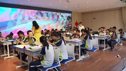 《智慧小屋诞生记》小学高年级人工智能2026曁科学学科区域教研活动优课视频