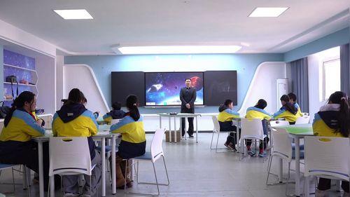 《电动机与现代工业》苏教版六上科学2026人工智能赋能课堂教学优课视频