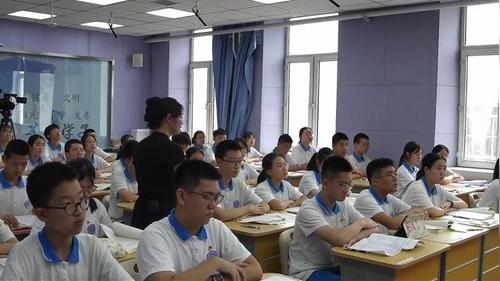 《昆虫记-交流课》部编版初中语文整本书阅读课堂实录视频