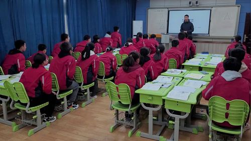 《等腰三角形》初中数学优质公开课沪科版八上