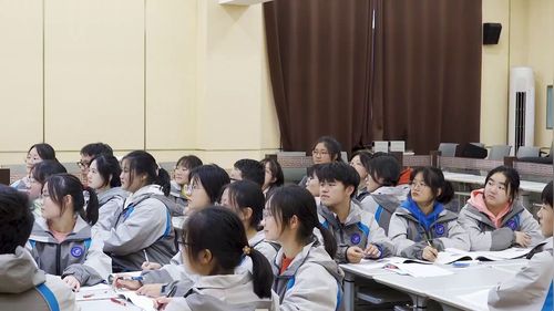 《地区产业结构变化》第一课时人教版高二地理公开课视频