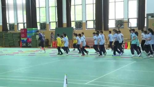 《水平二：跑与游戏《弯道跑》小学四年级体育与健康跨学科主题学习展示课视频