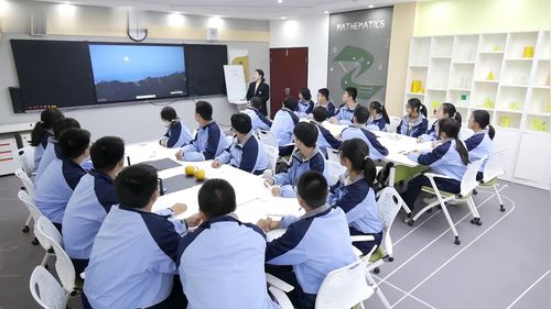 《问题研究-人类是否需要人造月亮》人教版高中地理优质课视频