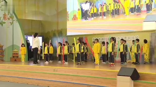 《水平一：快速跑与游戏》小学二年级体育与健康新课标高质量展示课视频