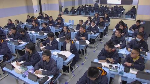 《密度》沪科版八上2026初中物理智慧教学创新课堂实录视频