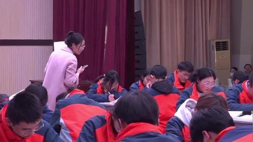 《碳秘汽车 碳索未来》人教版九年级化学青年教师创新课堂教学大赛二等奖视频
