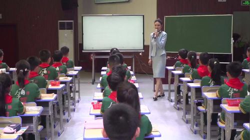 《长方体纸盒的展开》人教版五年级数学2026湖南省聚焦图形的位置与运动高质量教学展示课视频