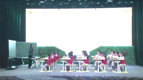 《精卫填海》部编版四上语文2026践行新课标学科实践课堂实录视频