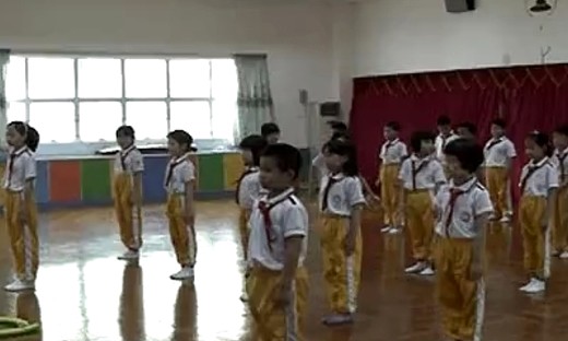 《健美操》二年级体育优质课教学视频