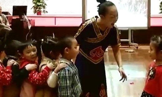 《划龙舟》贵州省第五届幼儿园优质课堂实录视频