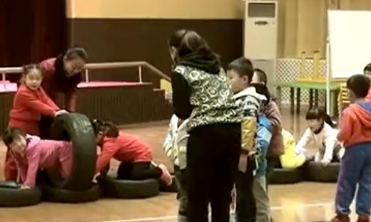 《轮胎乐》贵州省第五届幼儿园优质课堂实录视频