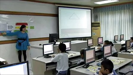 《我的小屋》小学三年级信息技术教学视频-田东小学易远芳