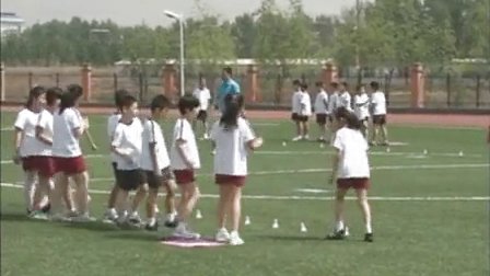 小学体育教学视频《快速跑》第四届全国体育观摩课教学视频