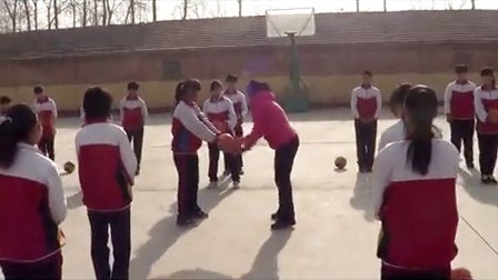 七年级体育《排球正面双手垫球》教学视频,河北省,2015年部级优课评选入围视频