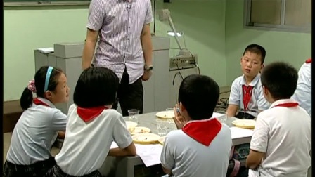 《食物在口腔里的变化》苏教版科学四年级-南京市中山小学：高伟