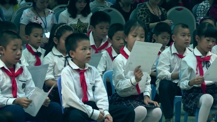 三年级音乐《礼轻情义重》广西中小学优质课及观摩活动-龙金凤