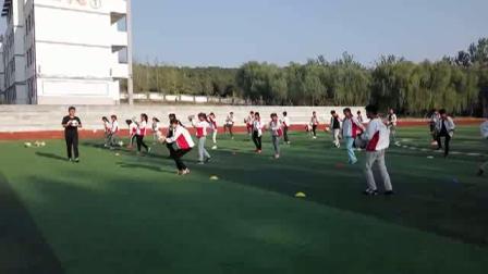 《足球-脚背正面，内侧踢球》人教版初一体育与健康，徐州市县级优课