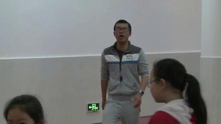 人教版体育五年级《跪跳起》课堂教学视频实录-忻益龙
