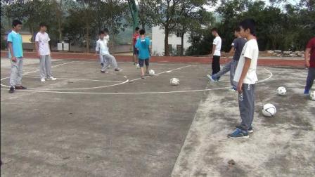 《足球脚内侧运球》人教版初一体育与健康，刘洪旺