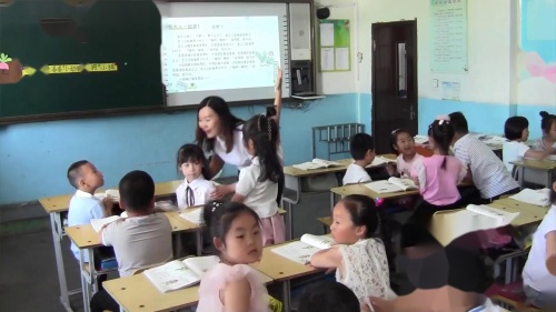 部编版语文一上《语文园地五-和大人一起读〈拔萝卜〉》课堂教学视频实录-韩志敏