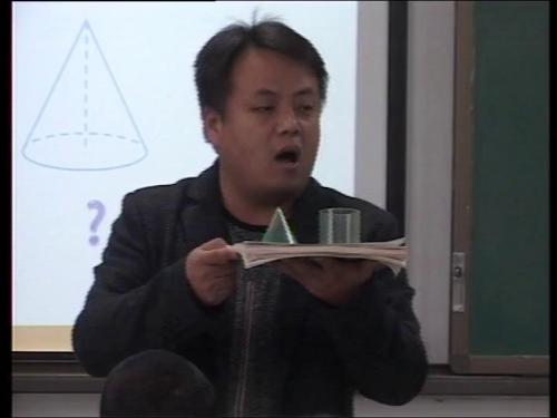 北师大版数学六下1.4《圆锥的体积》课堂教学视频实录-赵飞