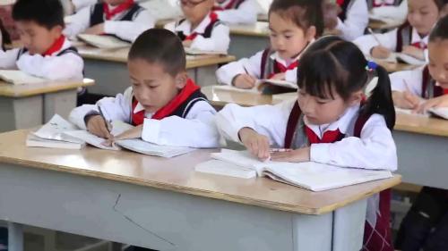 识字《古今对》部编版语文一下课堂教学视频实录-执教老师-毛明俊