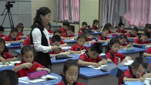 识字《古今对》部编版语文一下课堂教学视频实录-执教老师-张茹