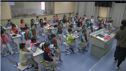 5《观察物体（一》人教版数学二上课堂教学视频实录-龚娜宇