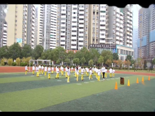 《花样投掷沙包》比赛课教学视频-人教版三年级体育-市小学体育与健康优质课竞赛活动