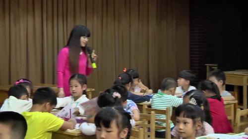 《大还是小》部编版小学语文一年级上册课堂教学实录视频-执教：王老师