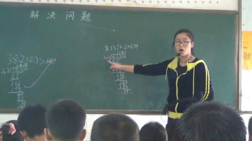 人教版数学五上《小数除法-解决问题》江西省刘潘老师-课堂教学实录视频