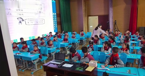 《测量》人教版三年级上册数学优课-公开课视频-执教老师：张冬梅