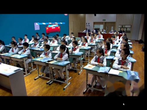 《图形的旋转》北师大版四年级-四川小学数学课堂教学竞赛公开课视频-