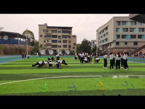 《立卧撑》观摩课教学视频-五年级体育-江西省基础教育优质课教学课例交流活动