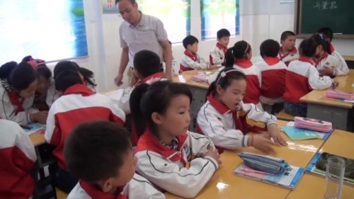 《降水量的测量》优质课教学视频-教科版四年级科学上册