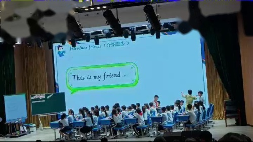 Unit2 Different families A Let’s talk 英语人教版三年级上册优质课视频-白桦