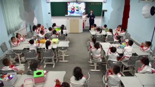 《认识立体图形.》人教版一上数学新教材研讨课优课视频