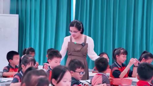 《分数的初步认识》2024人教版三上数学融合课例视频