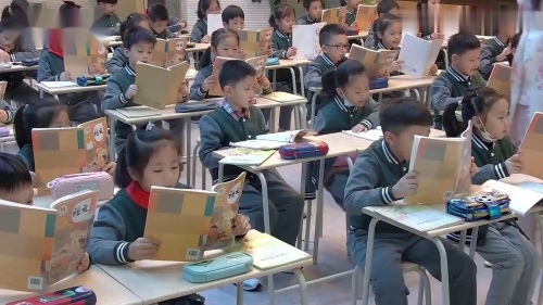 《妈妈睡了》部编版语文二上新课标示范课视频