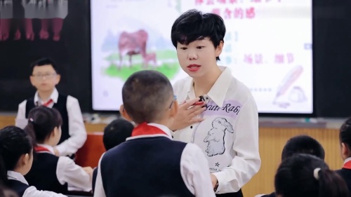 《我想对您说》部编版语文五年级上册习作六新课标示范课视频