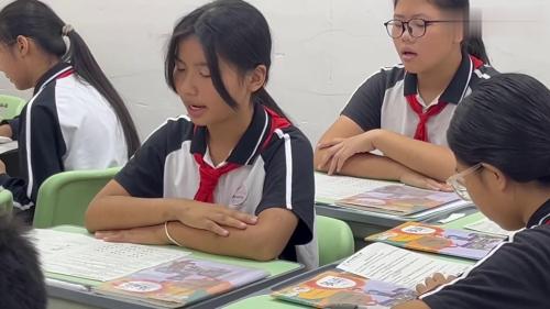 《Unit 4 A Le ts talk》人教版六上英语新课标教师技能大赛视频