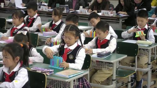 《千以内数的认识》人教版二下数学青年教师赛课视频