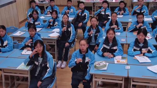 《Unit 3 My School Section A listening and speaking 》2025新人教版七上英语新课标新实施优质课视频