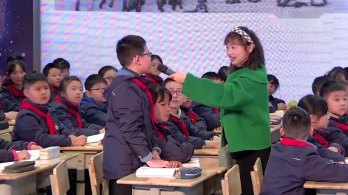 《人间烟火遇奇人》部编版五下语文阅读教学展示课视频